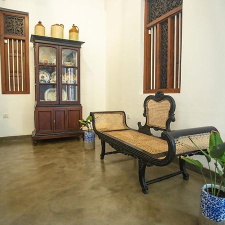 Dhyana Villa Ambalangoda  Exteriör bild