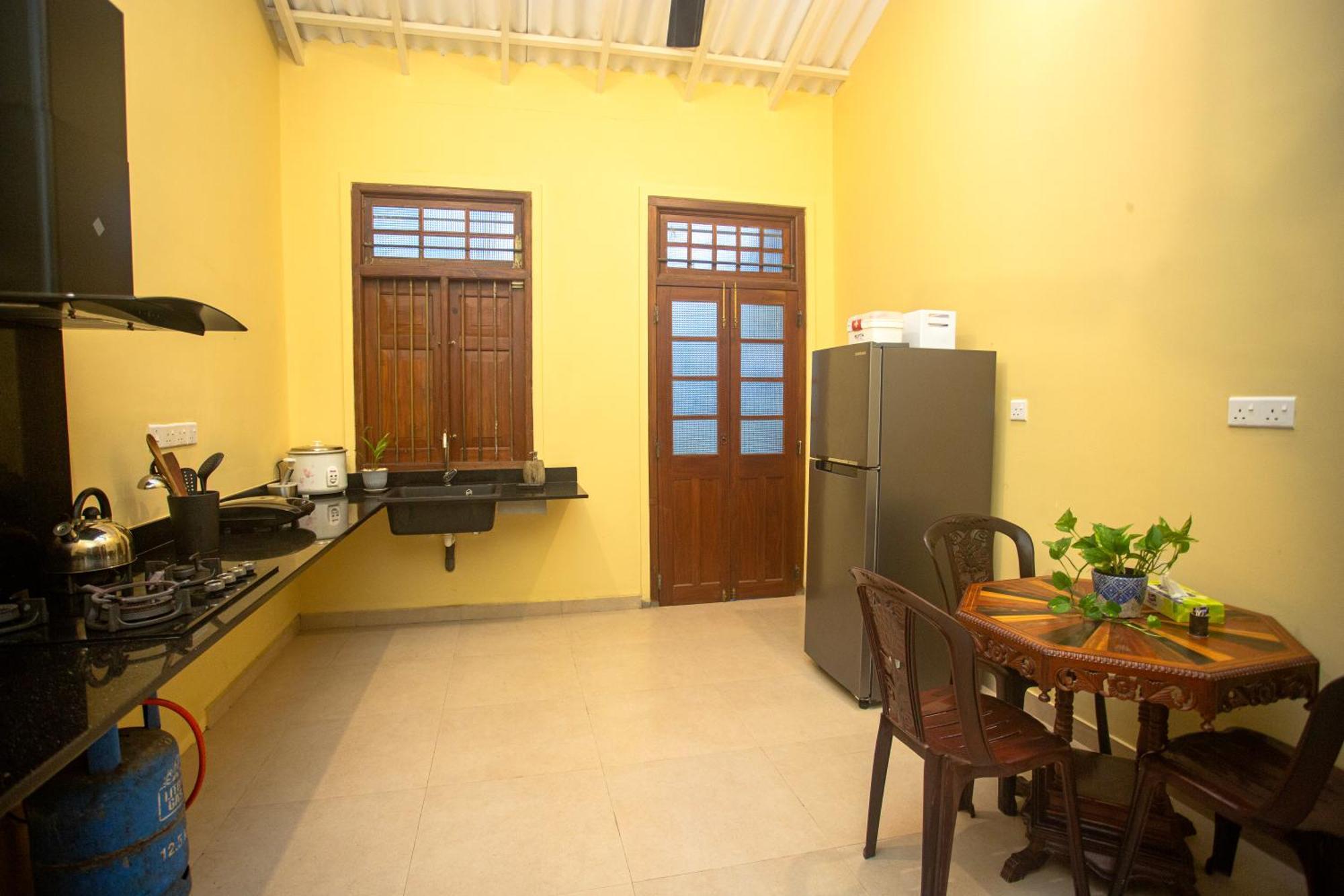Dhyana Villa Ambalangoda  Exteriör bild