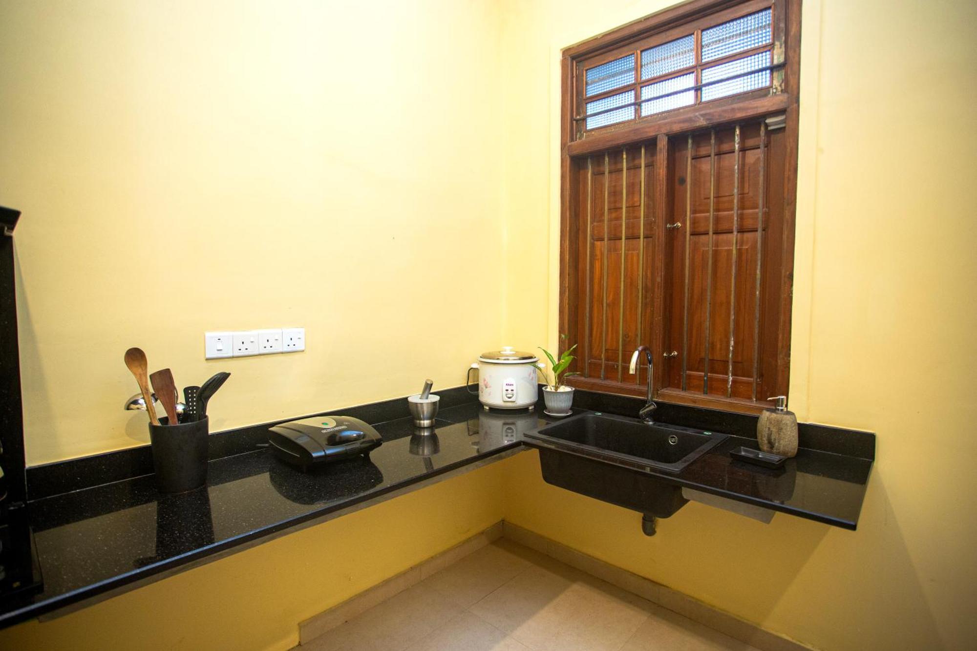 Dhyana Villa Ambalangoda  Exteriör bild