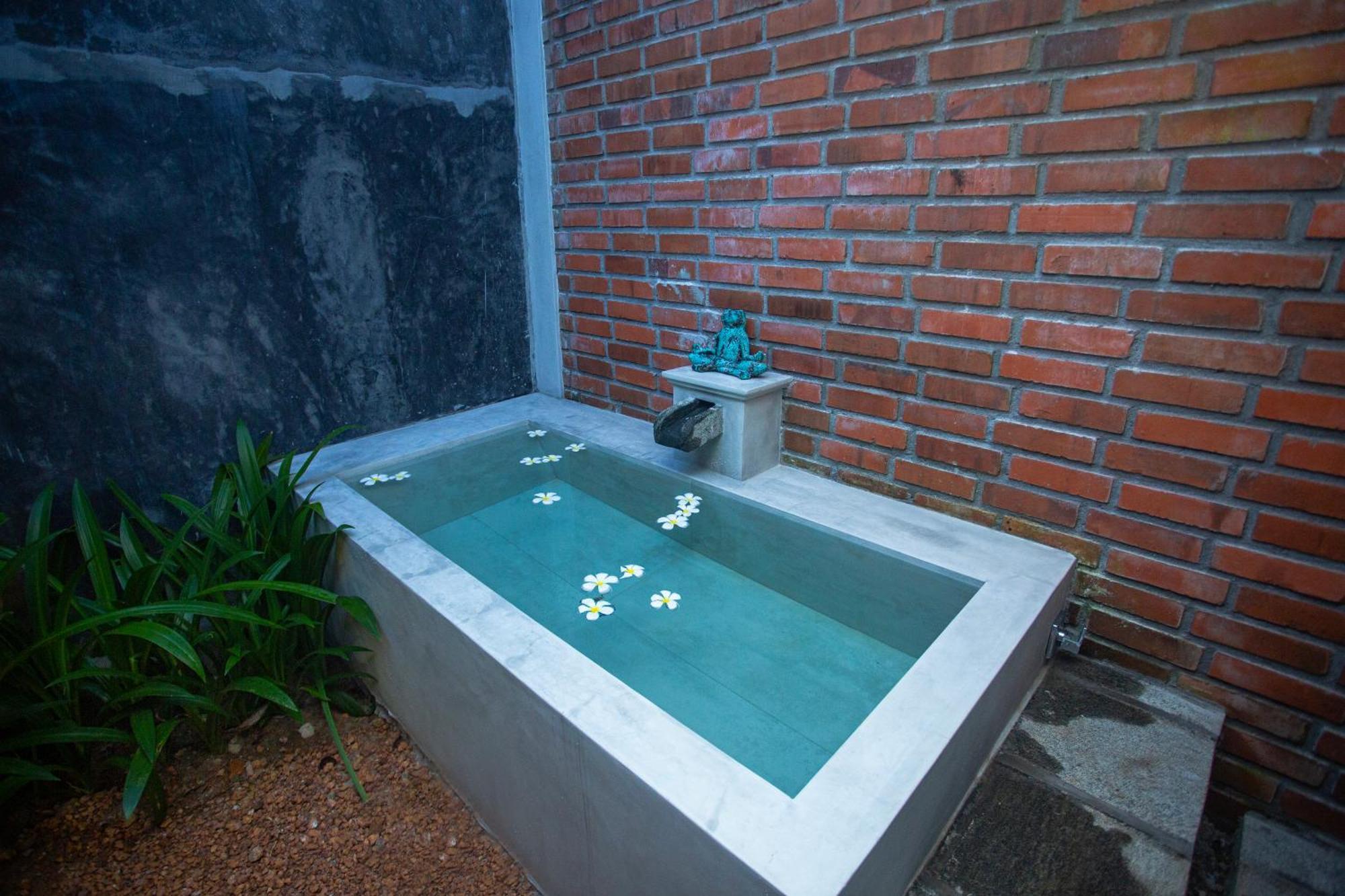 Dhyana Villa Ambalangoda  Exteriör bild